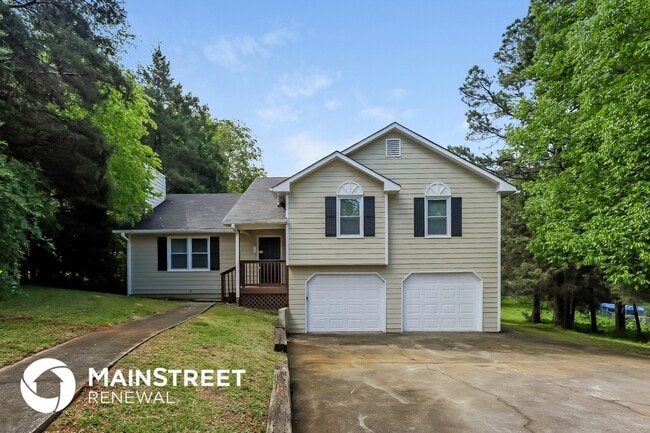property at 22 Adams Way NW
