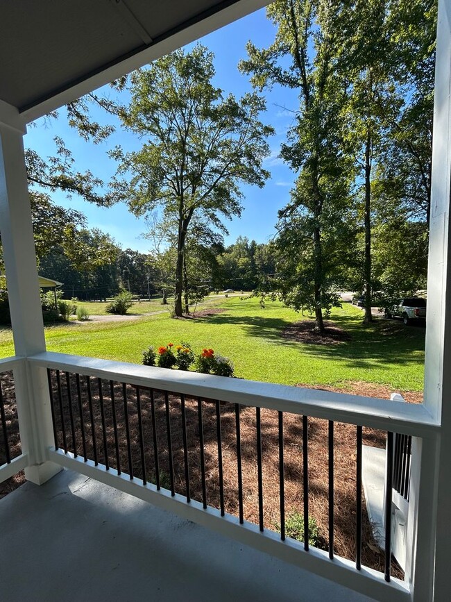 8546 E Union Hill Rd in Winston, GA - Building Photo - Building Photo