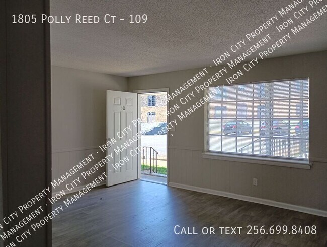 1805 Polly Reed Ct in Center Point, AL - Foto de edificio - Building Photo