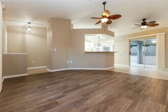 5251 Fairhaven Ave in Spring Hill, FL - Building Photo - Building Photo