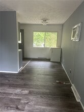 368 Maryknoll Dr in Campbell, OH - Building Photo - Building Photo