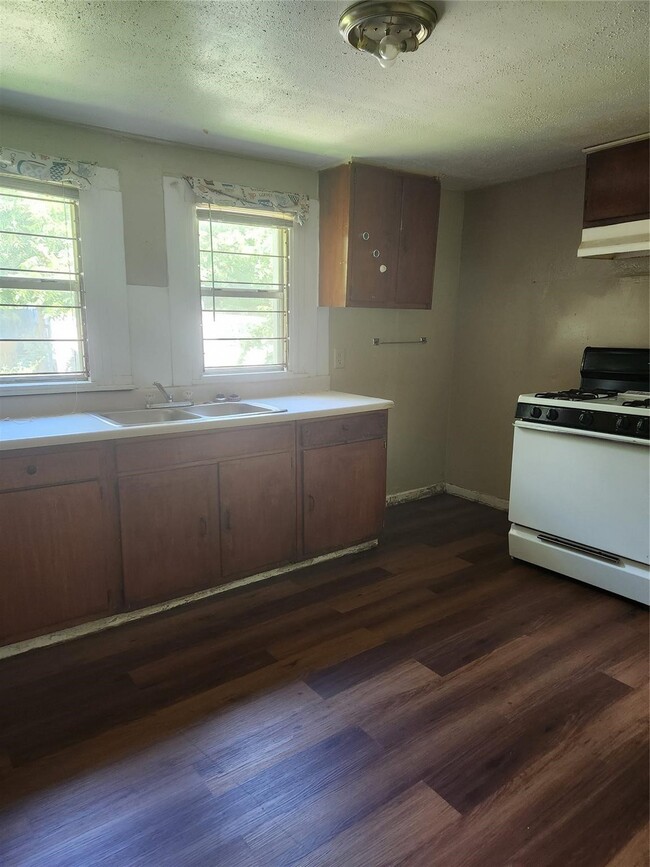 4827 Shreveport Blvd in Houston, TX - Building Photo - Building Photo