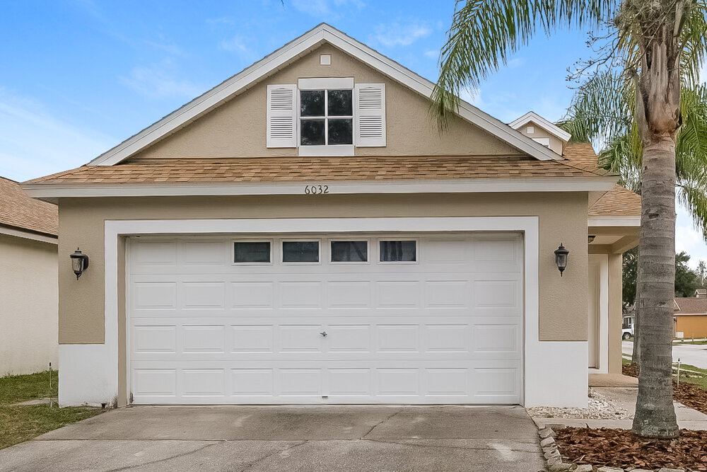 6032 Pointe Pleasant Blvd in Wesley Chapel, FL - Building Photo
