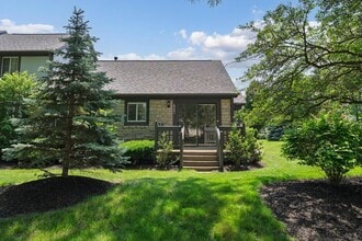 6251 Tara Hill Dr in Dublin, OH - Building Photo - Building Photo