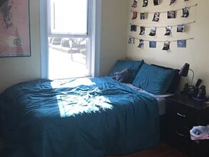 123 Winthrop St, Unit 2 in Medford, MA - Foto de edificio - Building Photo