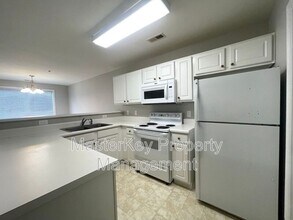 1113 Chenille Dr in Morrisville, NC - Building Photo - Building Photo