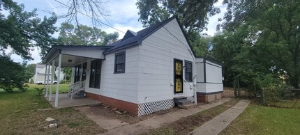 3716 W College St in Shreveport, LA - Building Photo - Building Photo