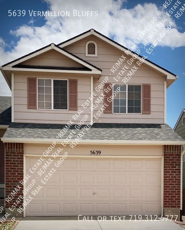 property at 5639 Vermillion Bluffs Dr