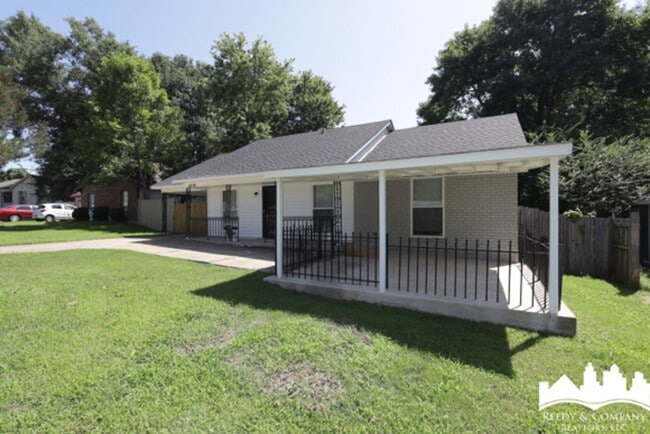 4278 Mikewood Cove in Memphis, TN - Building Photo - Building Photo