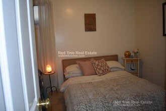 90 Kilsyth Rd-Unit -B in Boston, MA - Foto de edificio - Building Photo