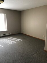 23998 1st St, Unit 9 in Trempealeau, WI - Foto de edificio - Building Photo