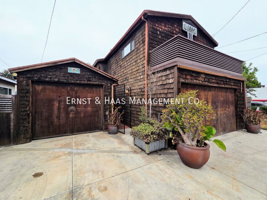 1330 Ximeno Ave in Long Beach, CA - Building Photo