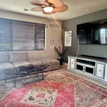 2439 Glasglow Dr in Linda, CA - Building Photo - Building Photo