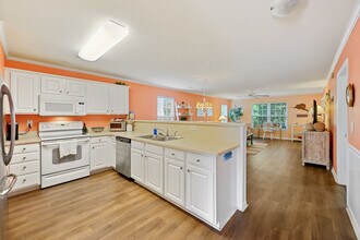725 Blue Stem Dr in Pawleys Island, SC - Building Photo - Building Photo