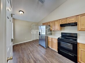 2800 Bailey Way in Middleburg, FL - Building Photo - Building Photo
