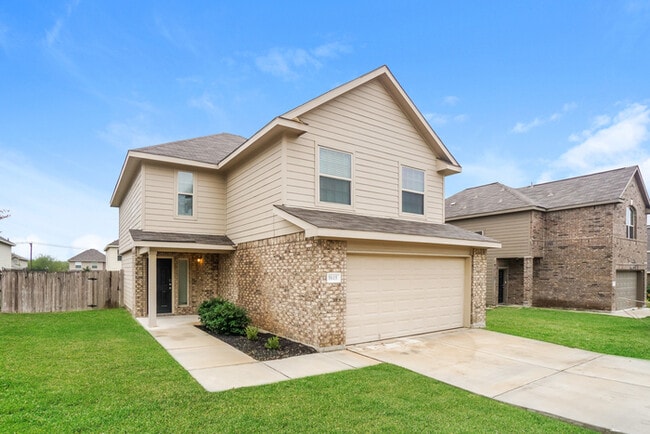 8618 Tesoro Hills in San Antonio, TX - Building Photo - Building Photo