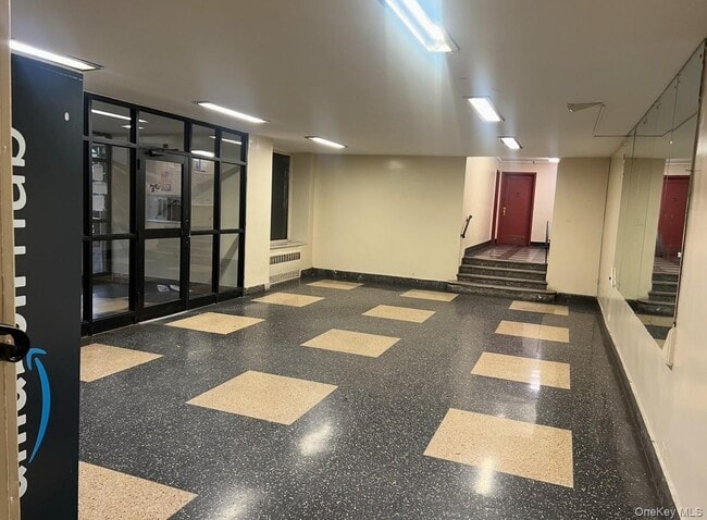 89-20 55th Ave in Queens, NY - Building Photo - Building Photo