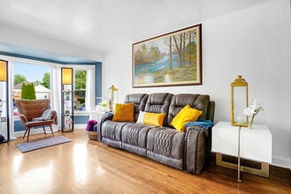 6750 S Kedvale Ave in Chicago, IL - Building Photo - Building Photo