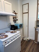 544 S 1st Ave, Unit 2 in Wausau, WI - Foto de edificio - Building Photo