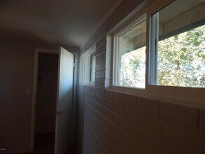 2025 S Granada Dr in Tempe, AZ - Building Photo - Building Photo