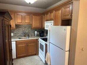 136 Coventry I in West Palm Beach, FL - Building Photo - Building Photo