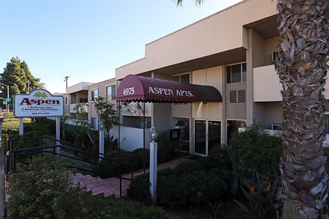 Aspen Apartments in San Diego, CA - Building Photo - Building Photo