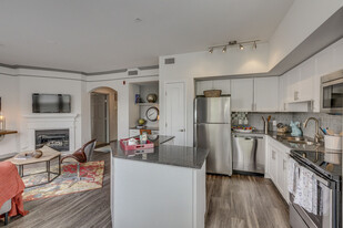 IMT Lowry Apartments