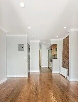 697 Tenth Avenue, Unit 3FN in New York, NY - Building Photo