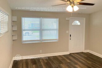 10935 109th Way N in Largo, FL - Building Photo - Building Photo