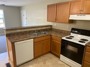 169 St George Ln in Harrogate, TN - Foto de edificio - Building Photo