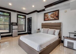 2846 Piedmont Rd NE in Atlanta, GA - Building Photo - Building Photo