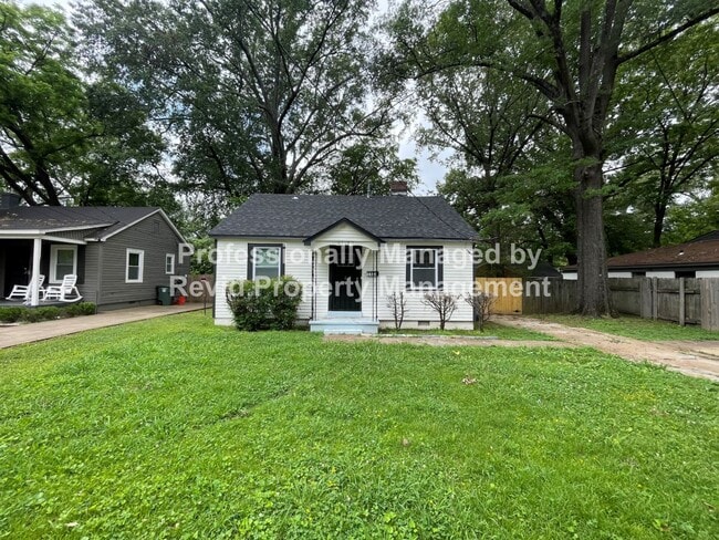 1137 Catalina St in Memphis, TN - Building Photo - Building Photo