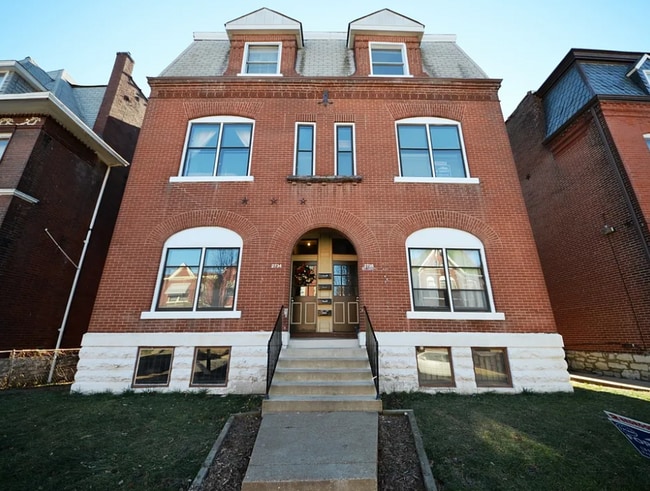 2734A Armand Pl, Unit 2734A