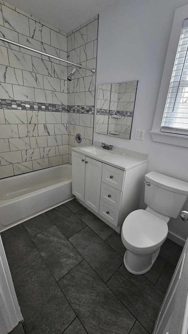 1753 Rutherford St in Rahway, NJ - Building Photo - Building Photo