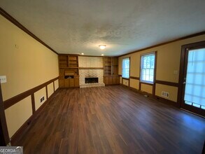 5697 Grey Fox Cir in Stonecrest, GA - Building Photo - Building Photo