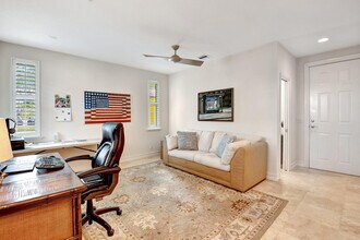 122 SW 1st Ave in Delray Beach, FL - Building Photo - Building Photo