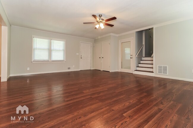 5243 Valleyview Dr in Acworth, GA - Building Photo - Building Photo