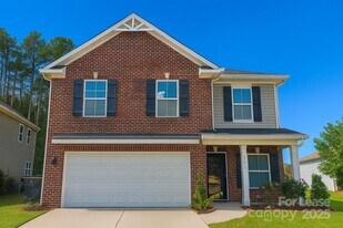 2202 Laurens Dr in Concord, NC - Building Photo