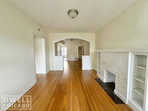 3441 W Schubert Ave, Unit 2 in Chicago, IL - Building Photo - Building Photo