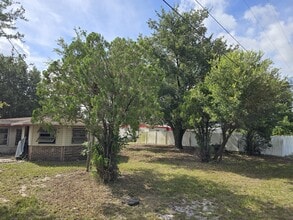 520 Thomas Ave in Frostproof, FL - Building Photo - Building Photo