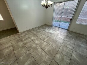 554 Twilight Blue Ave in North Las Vegas, NV - Building Photo - Building Photo