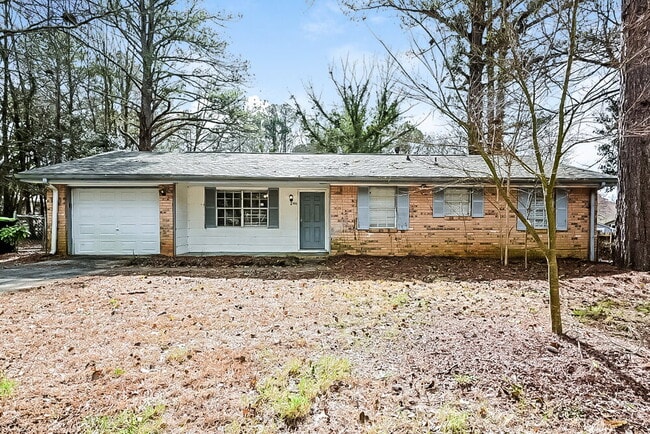 property at 246 Bellwood Ln