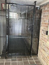 357 N Post Oak Ln in Houston, TX - Building Photo - Building Photo
