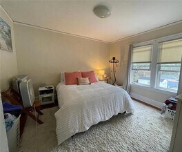 11 Russell Ave in Newport, RI - Building Photo - Building Photo