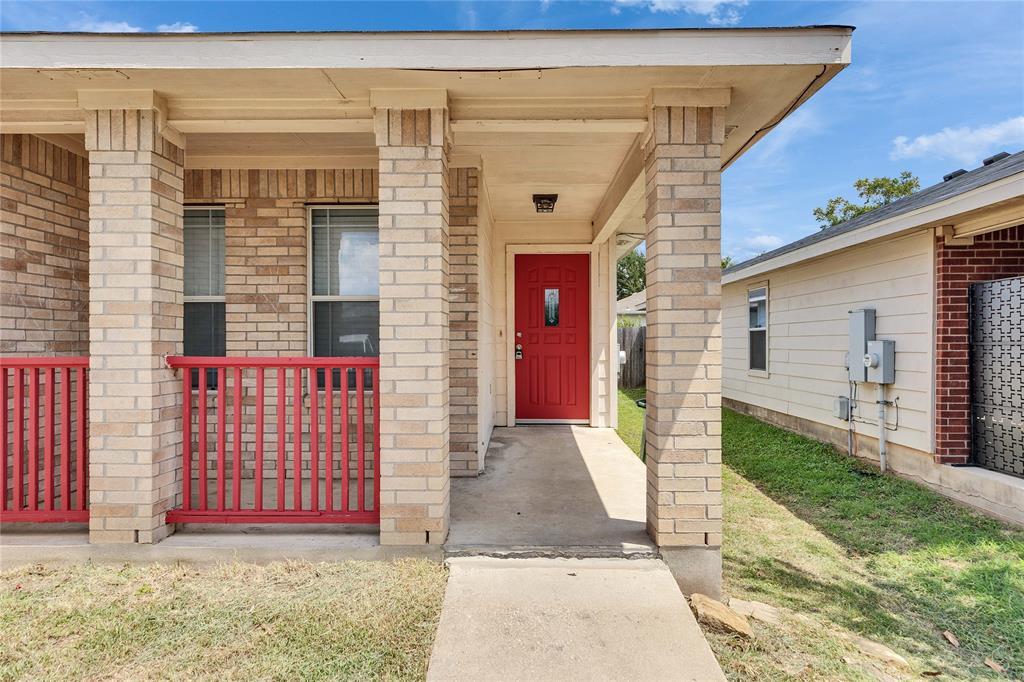 12420 Sky Harbor Dr in Austin, TX - Building Photo