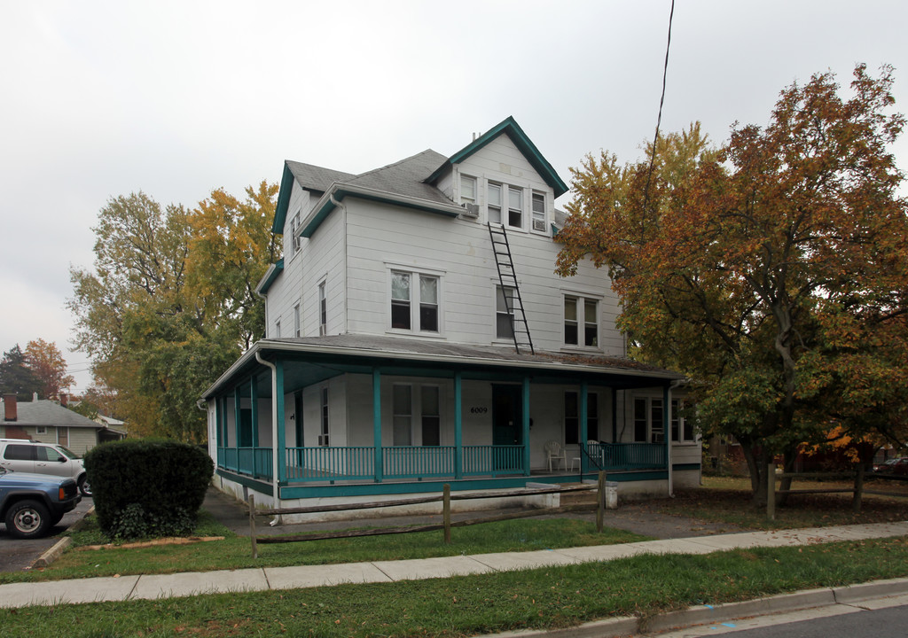 6009 Lafayette Ave in Riverdale, MD - Building Photo