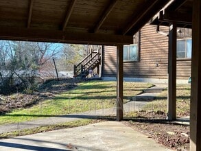 580 Courtwood Ln in Hendersonville, NC - Building Photo - Building Photo