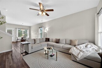 11061 Shadow Ct in Hampton, GA - Building Photo - Building Photo