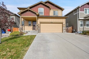 9910 Silver Stirrup Dr in Colorado Springs, CO - Building Photo