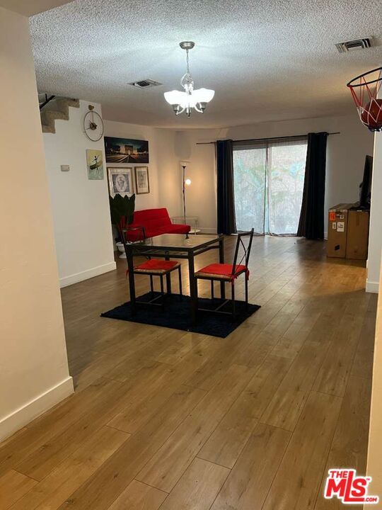 931 New Depot St in Los Angeles, CA - Building Photo - Building Photo